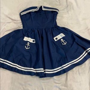 Sailor sleeveless dress